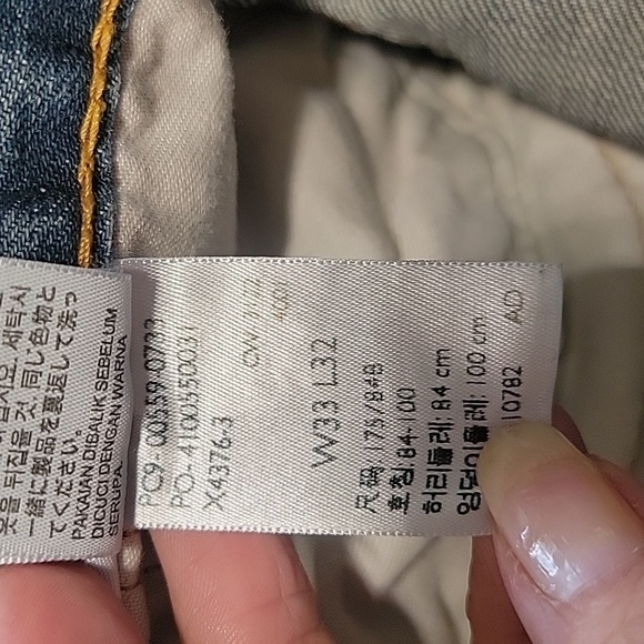 Levi's 559 Relaxed Fit Straight Leg Jeans, Size 33x32, Great Used Condition - Picture 14 of 14